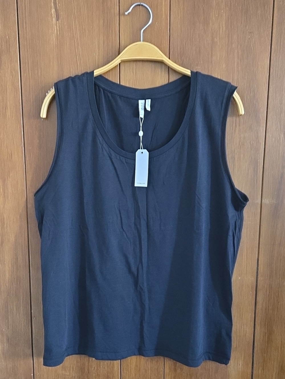 Classic Black Women's 100% Cotton Sleeveless Tank Top Comune